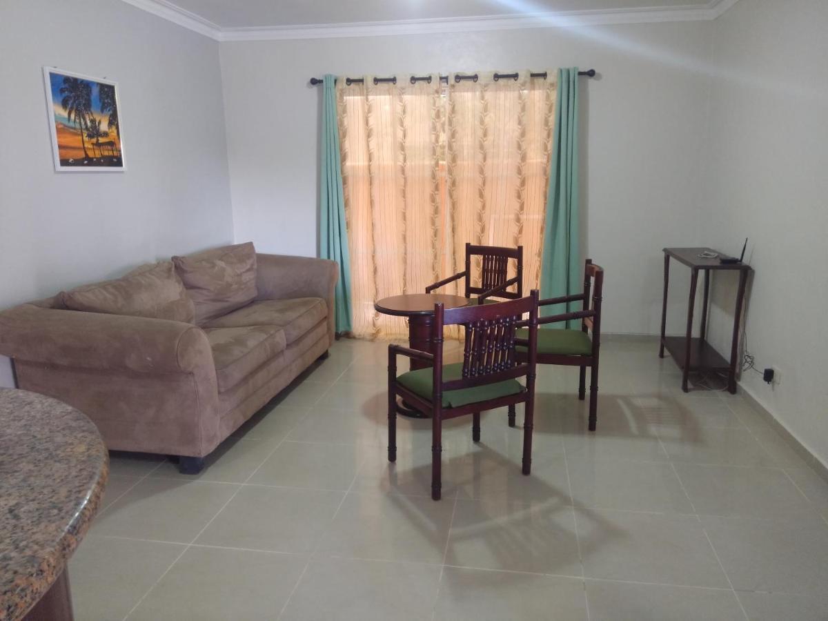 M & L Shared Apartment Punta Cana Ngoại thất bức ảnh